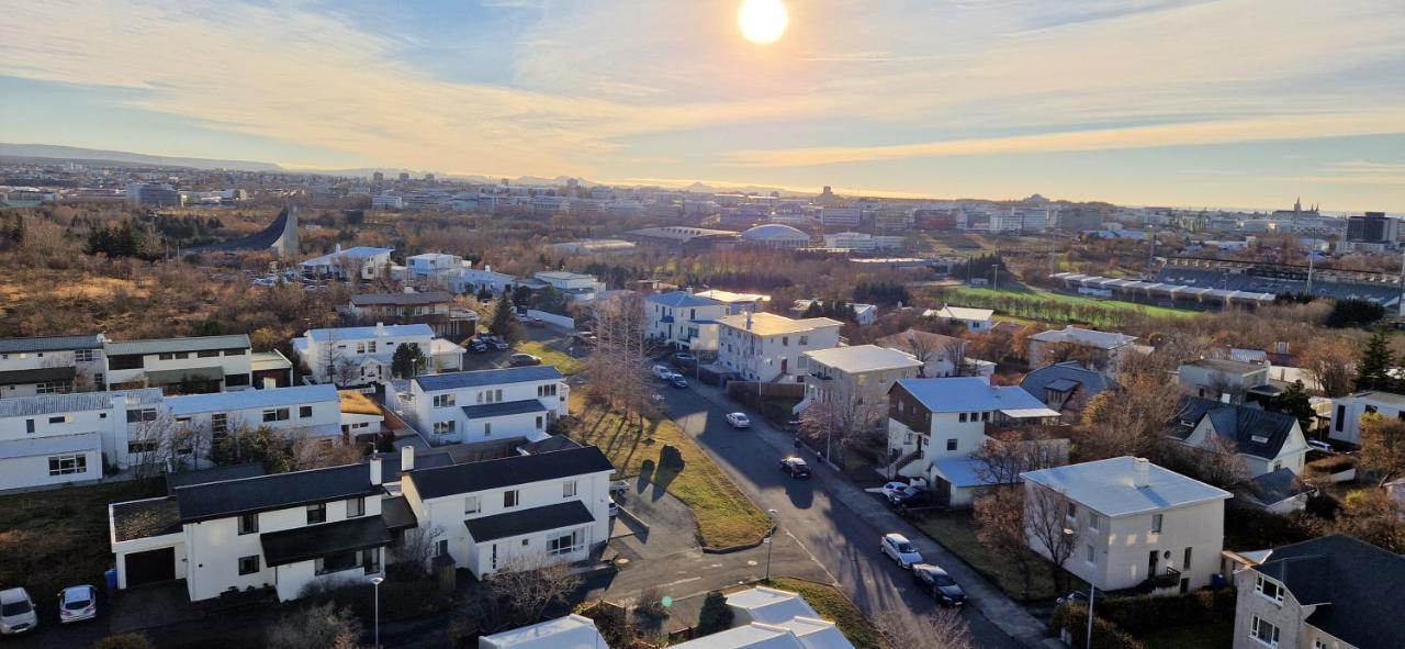 Panoramic Studio Apartment With Stunning View - Free Parking Reykjavík Exterior photo